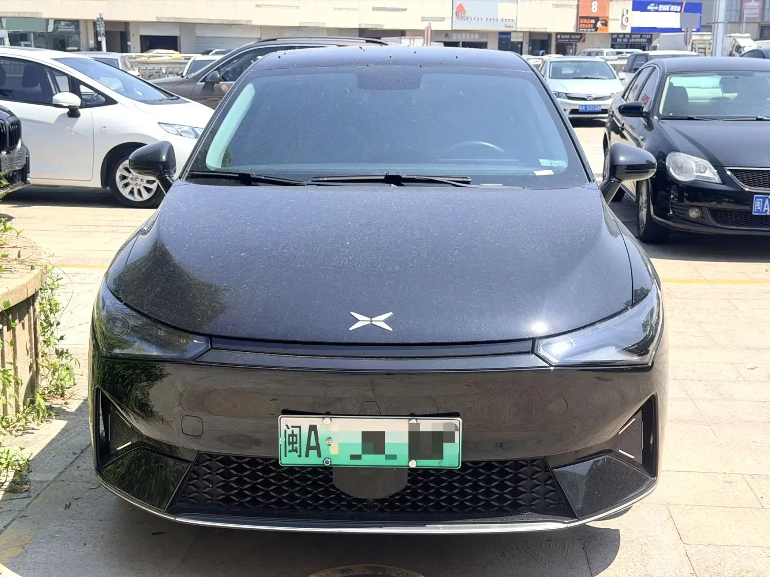 XPeng P5
