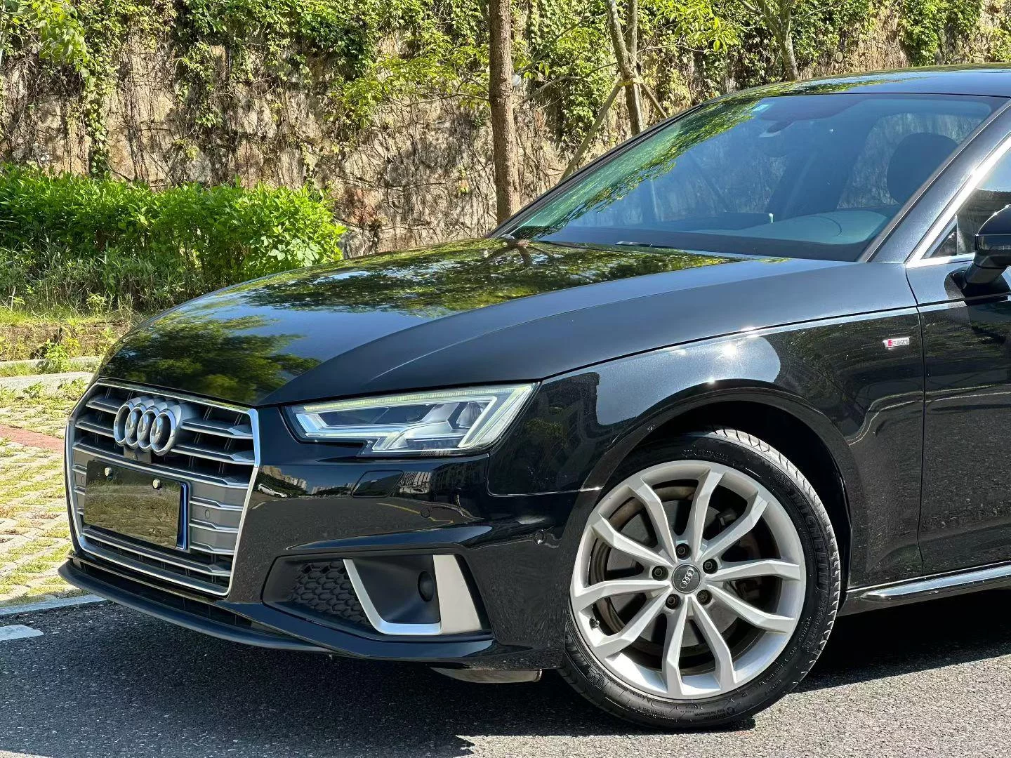 Audi A4L