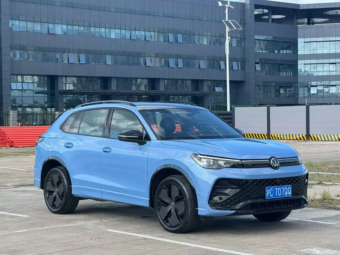 Volkswagen Tiguan L