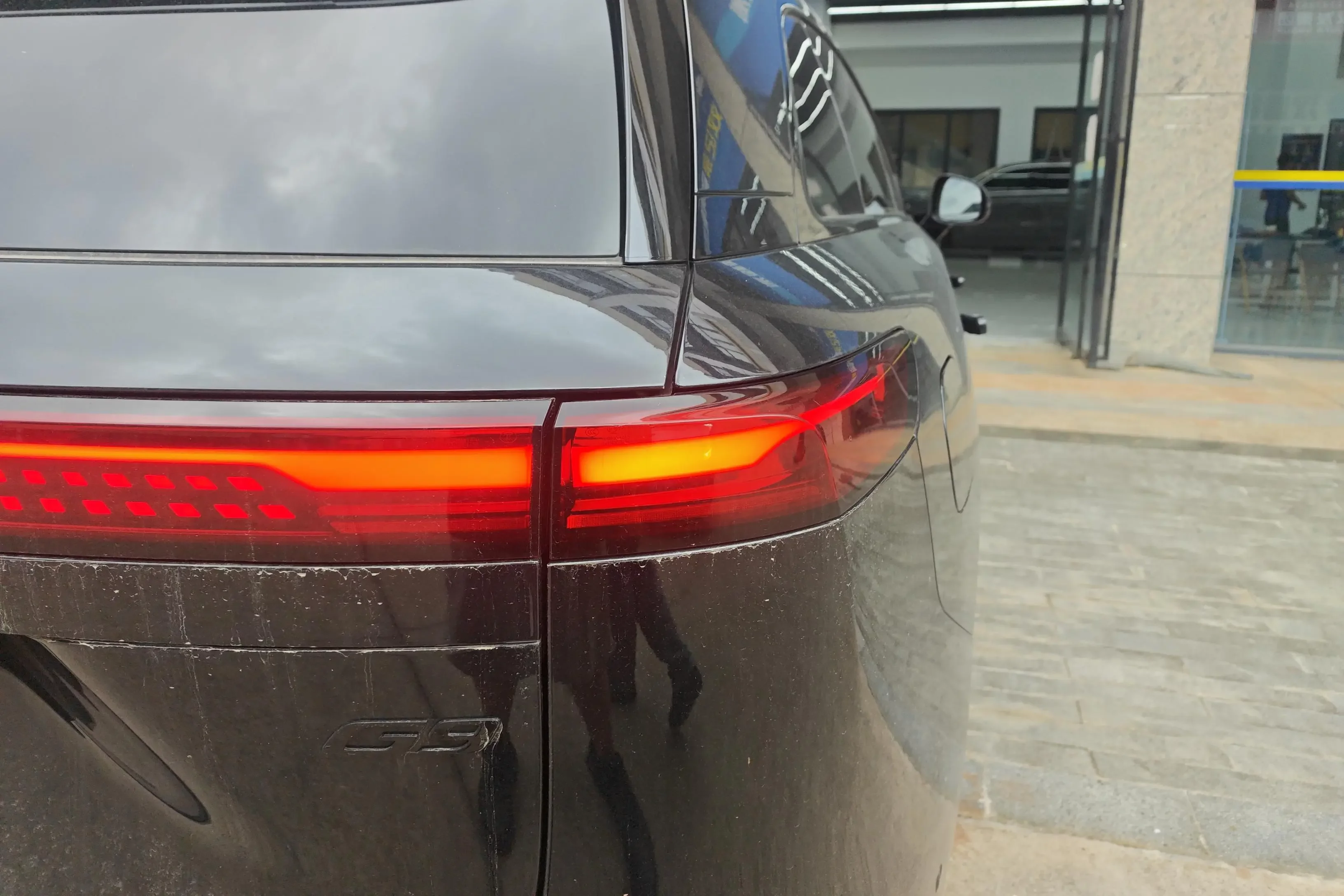 XPeng G9