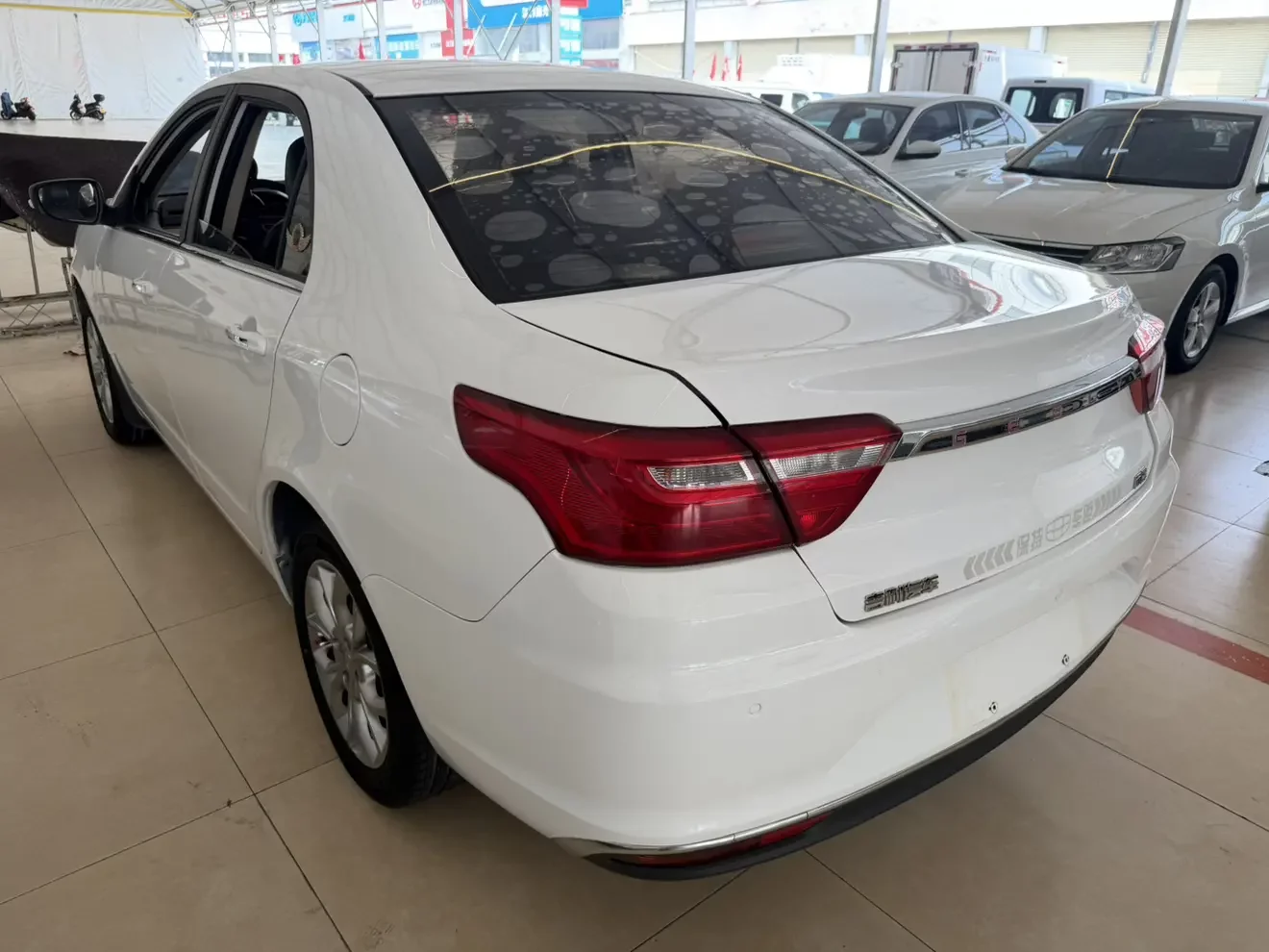 Geely Vision