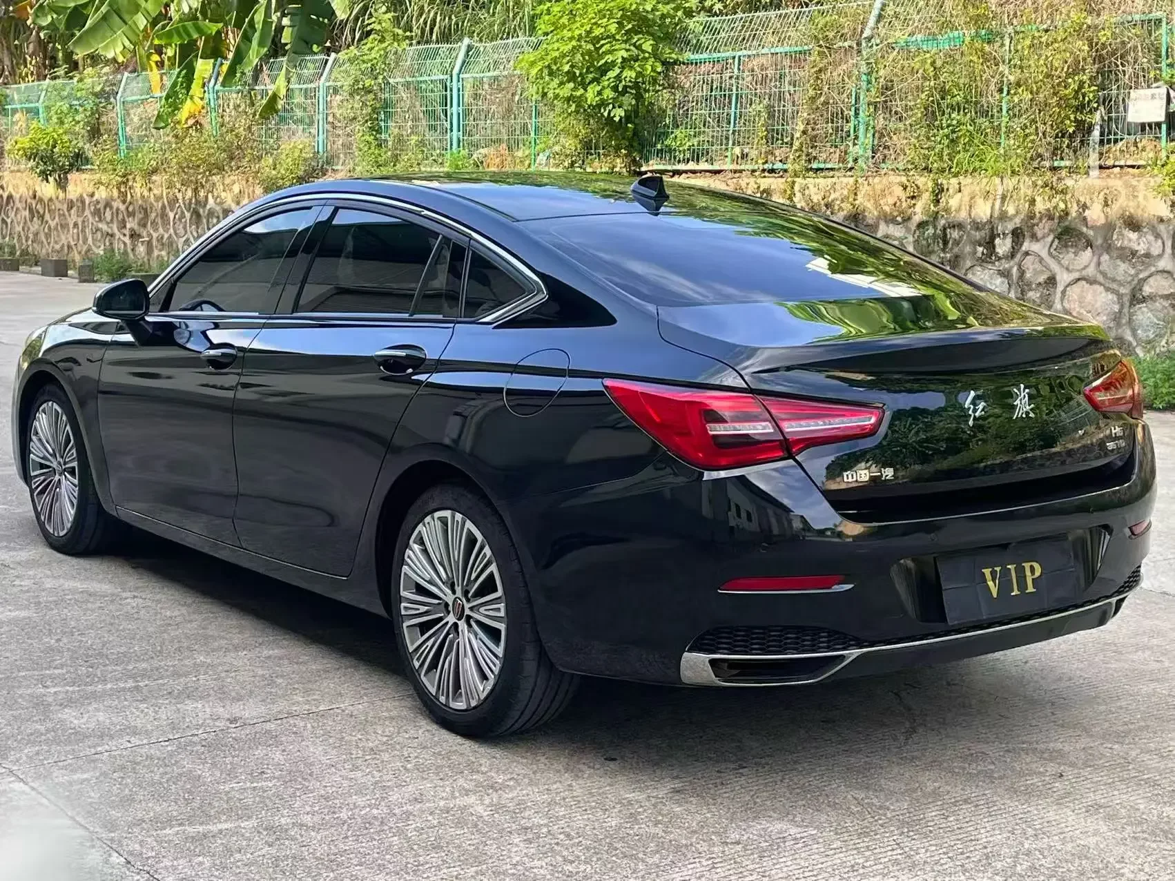 Hongqi H5 classic
