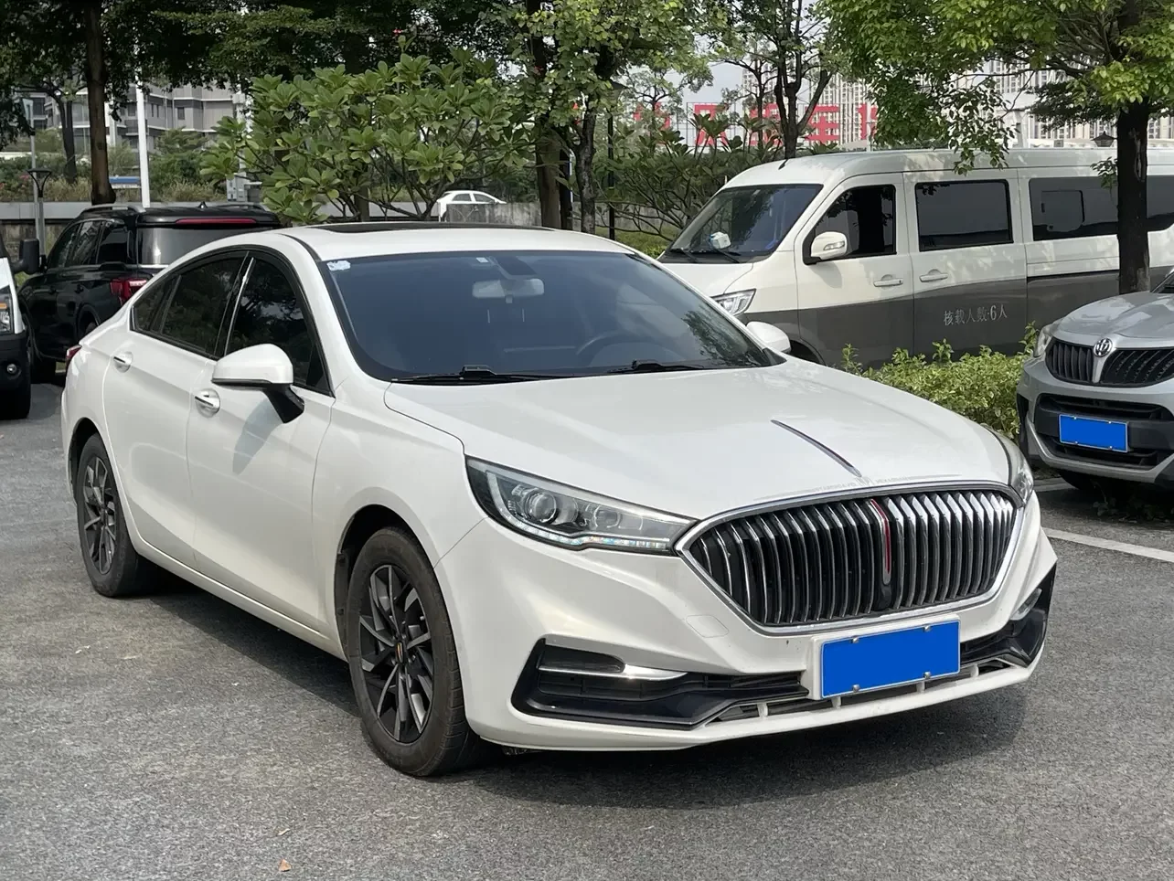 Hongqi H5 classic
