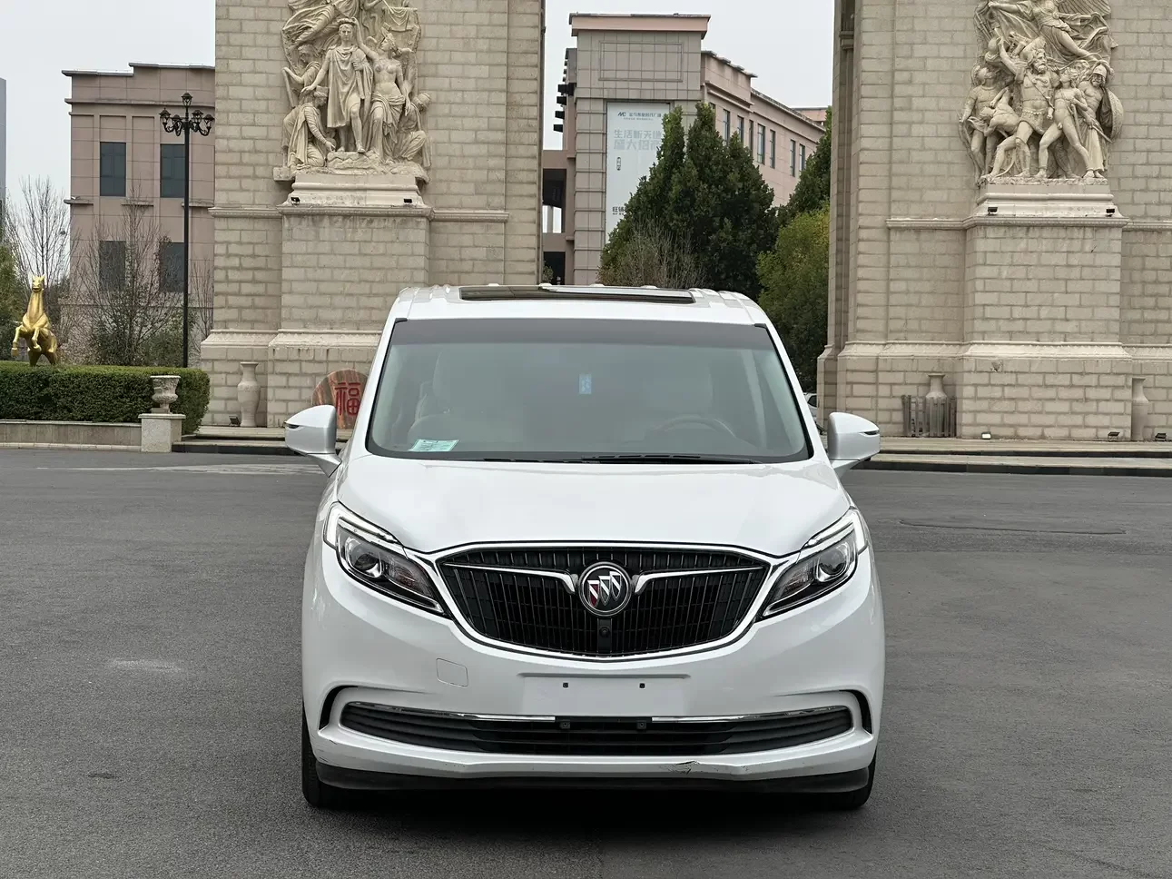 Buick GL8