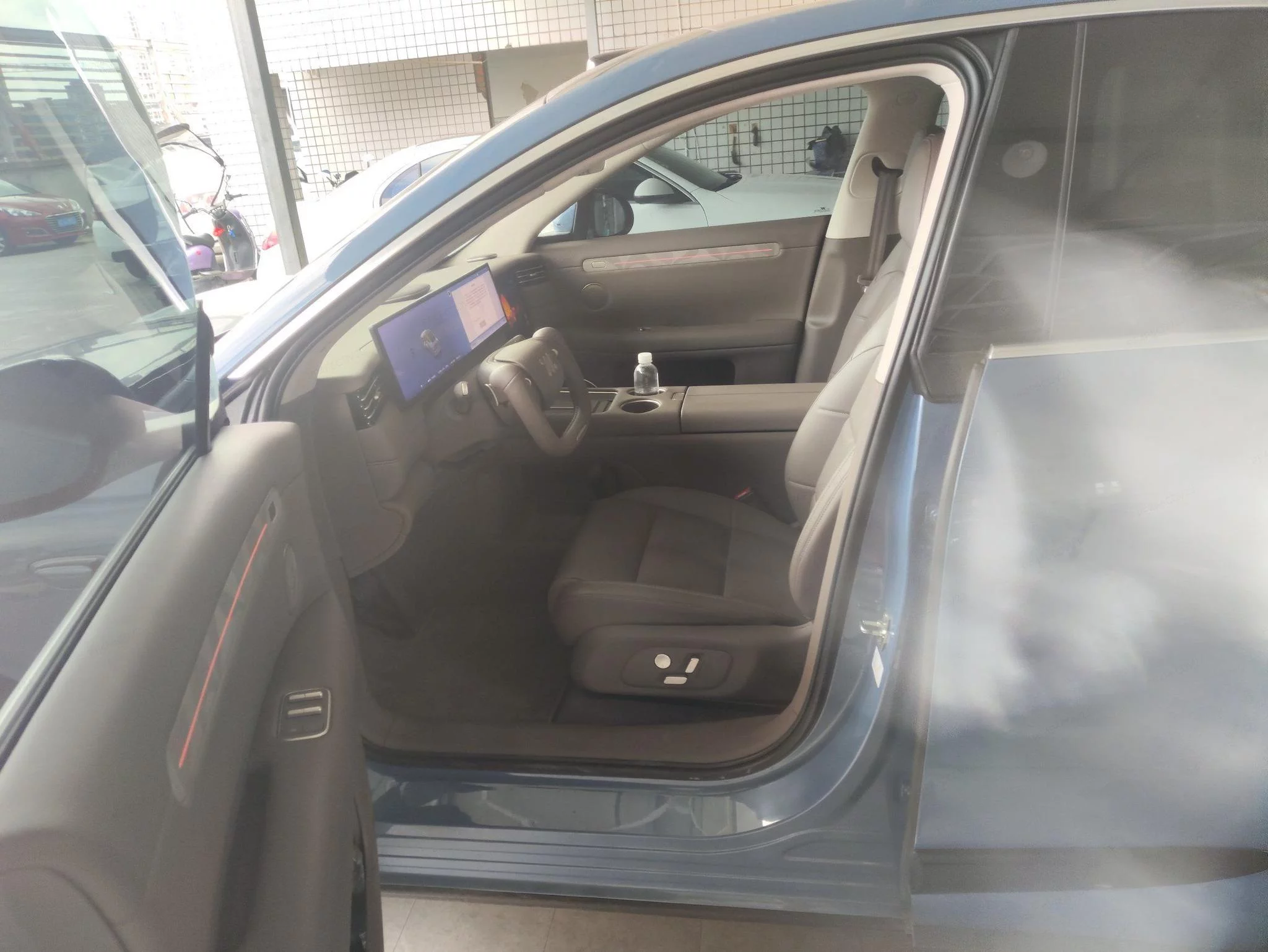 IM Motors Zhiji LS6