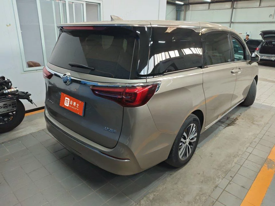 Buick GL8