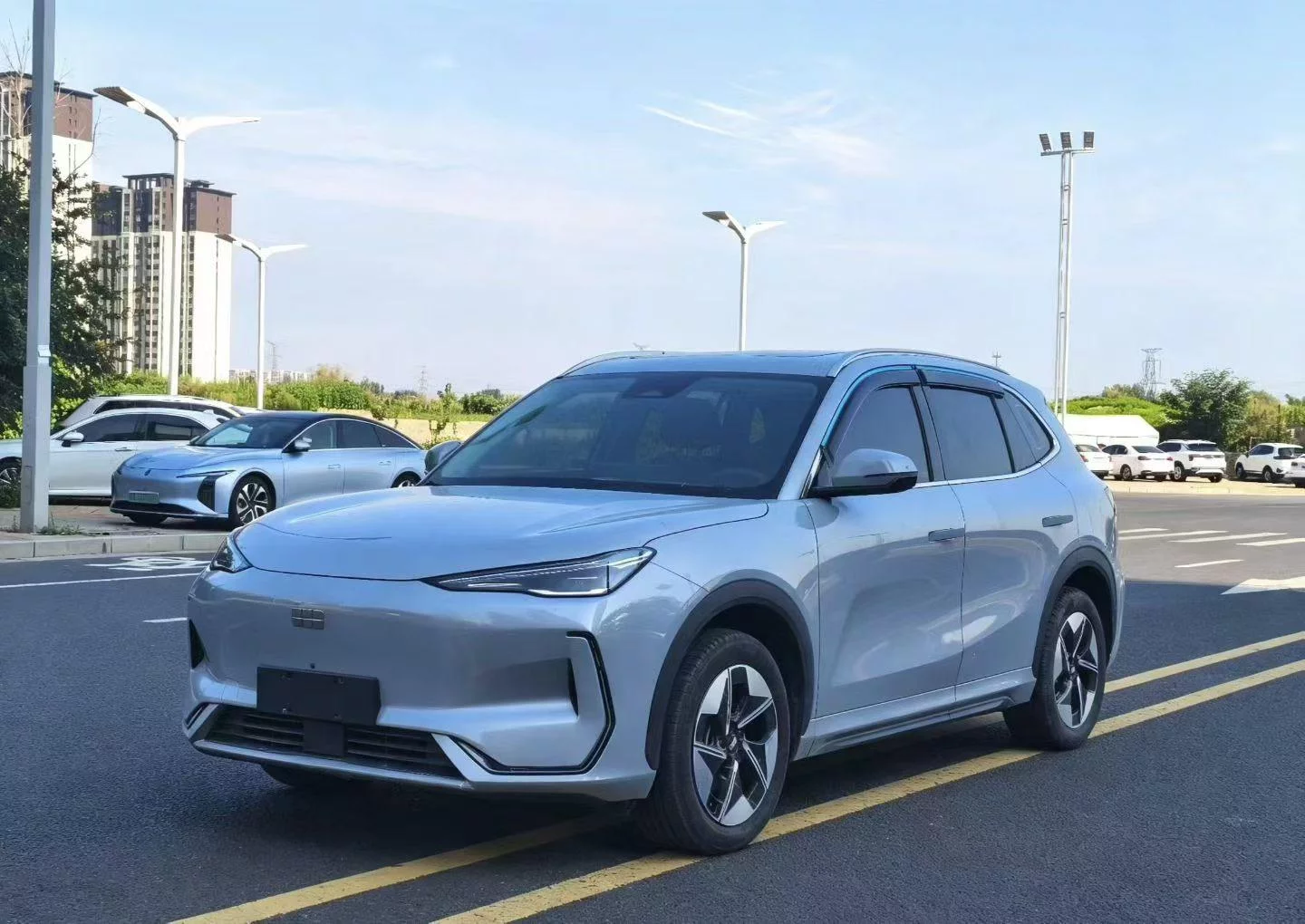 Geely Galaxy E5