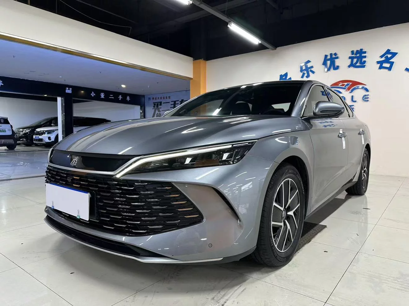 BYD Qin L DM