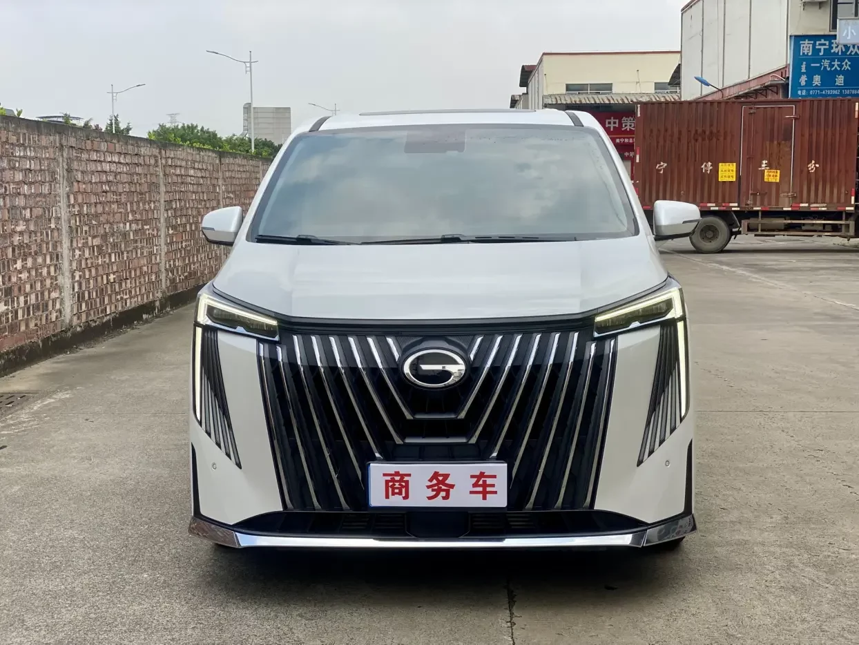 GAC Trumpchi M8