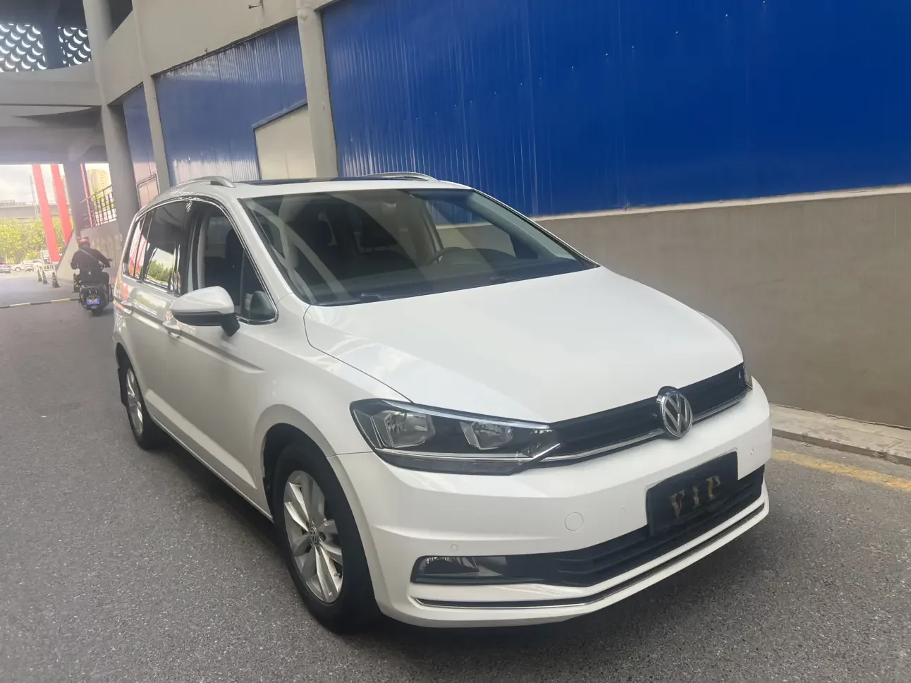 Volkswagen Touran L