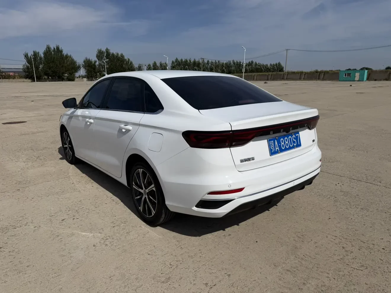 Geely Emgrand