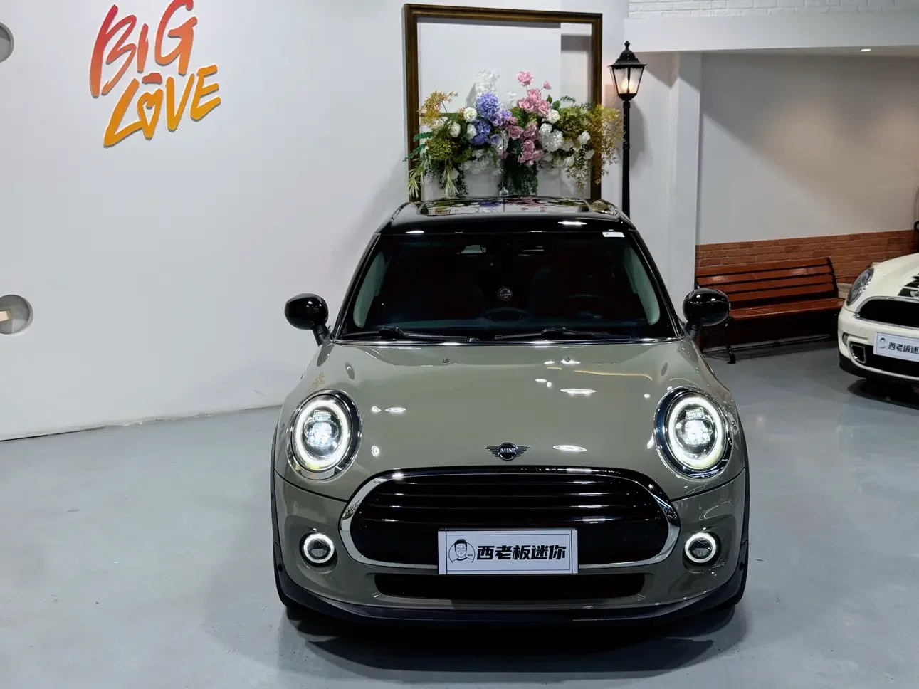 MINI MINI