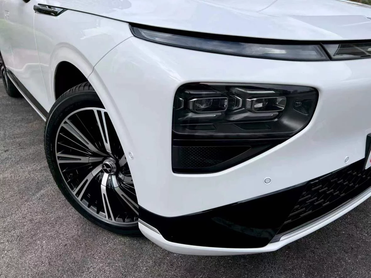 XPeng G9