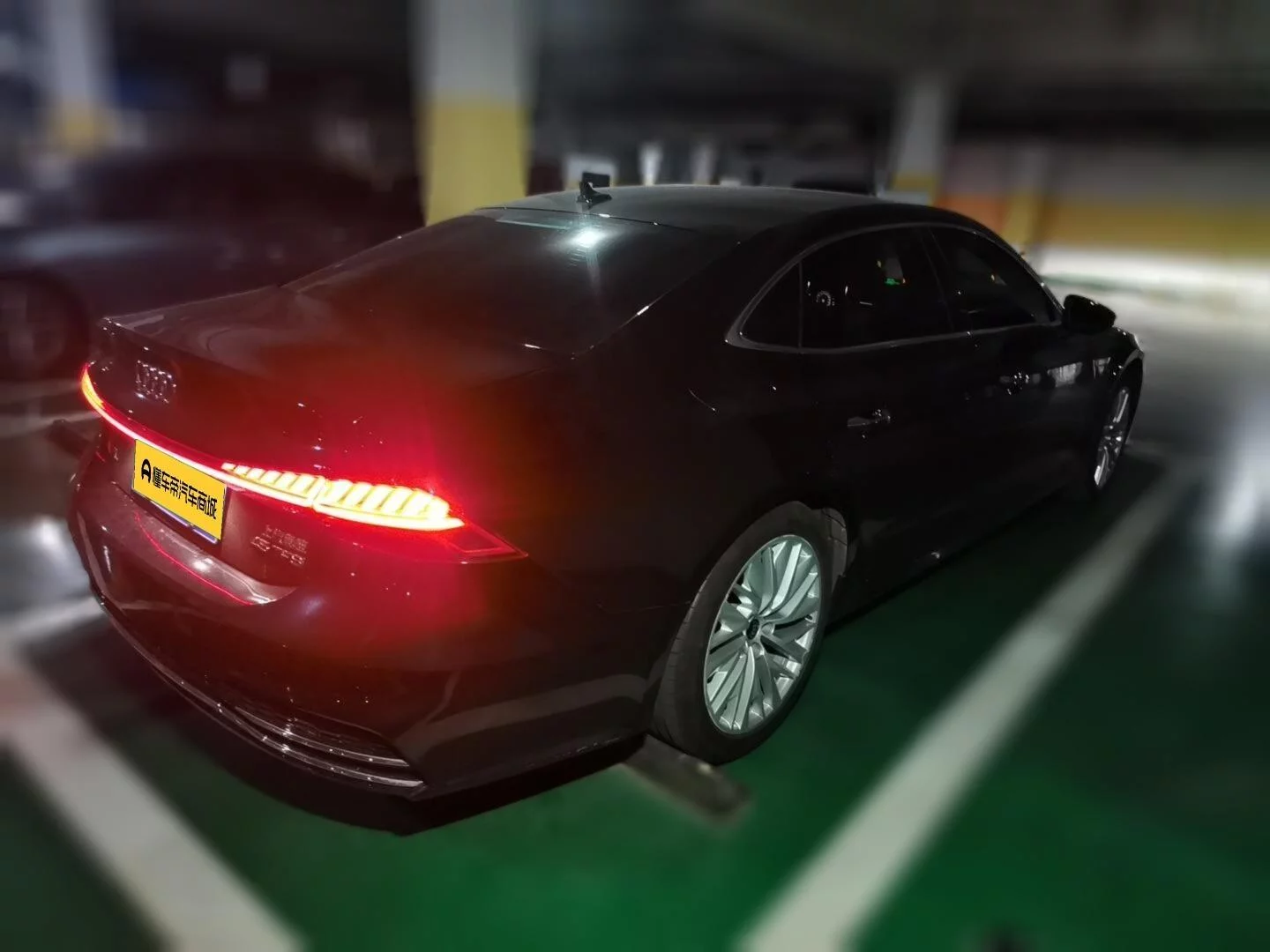 Audi A7L