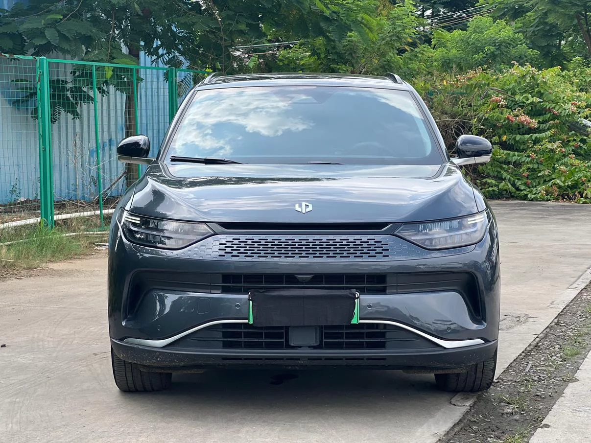 Leapmotor C11
