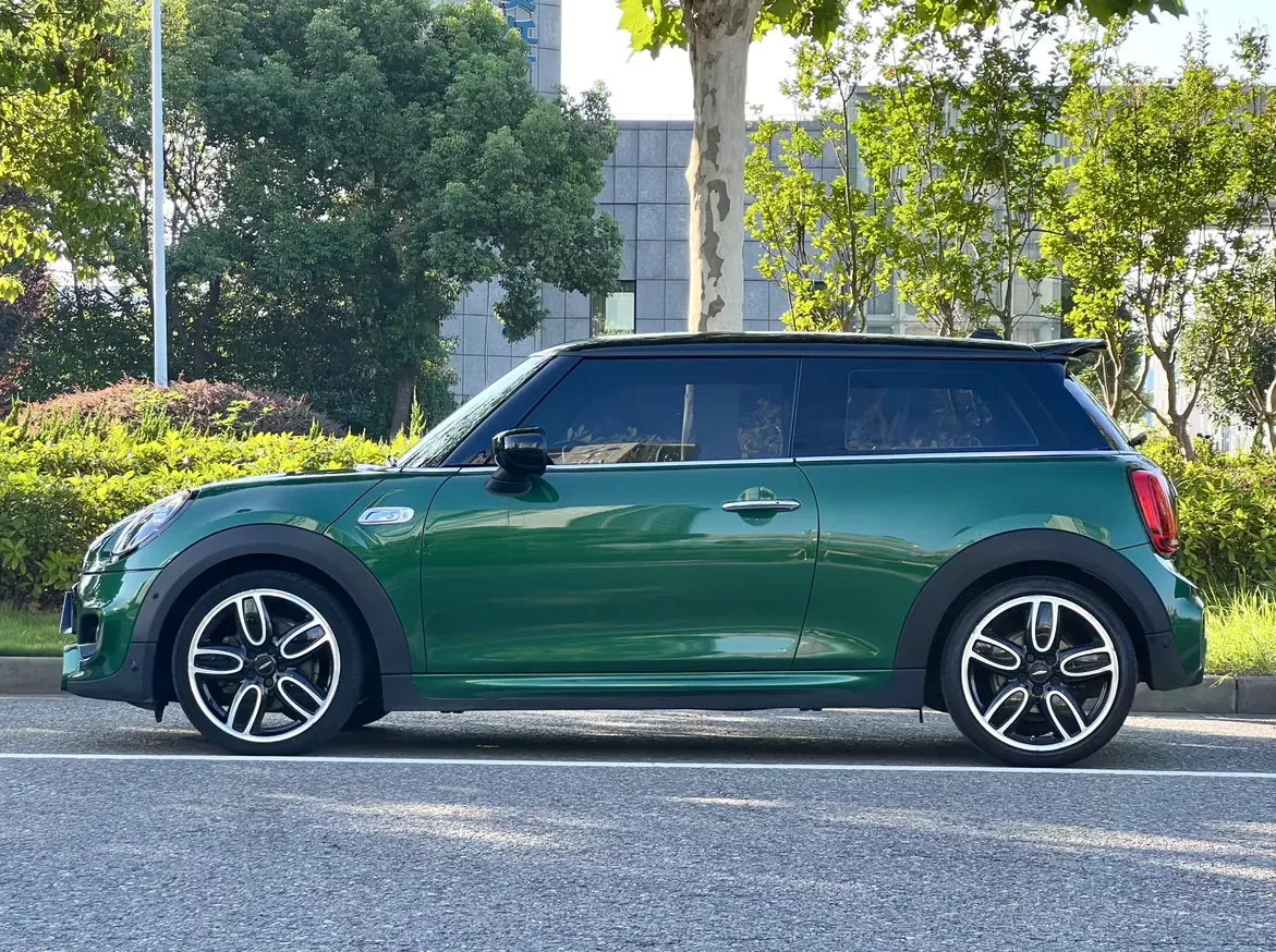 MINI MINI