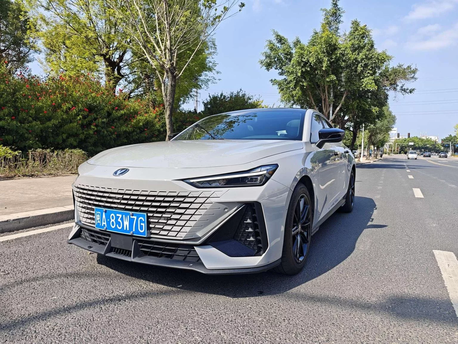 Changan UNI-V