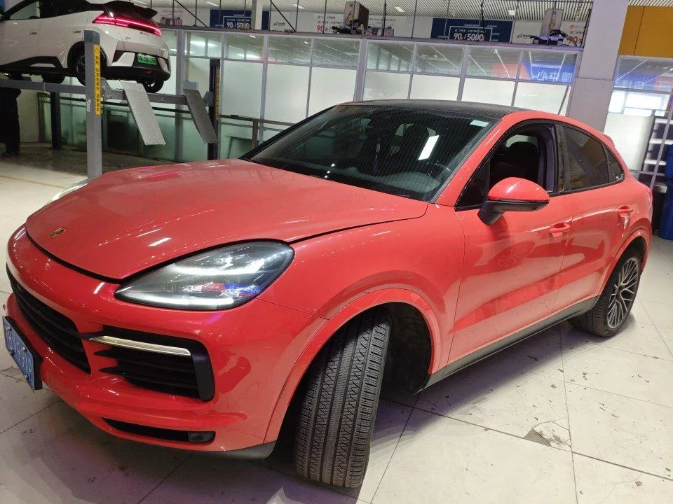 Porsche Cayenne Coupe