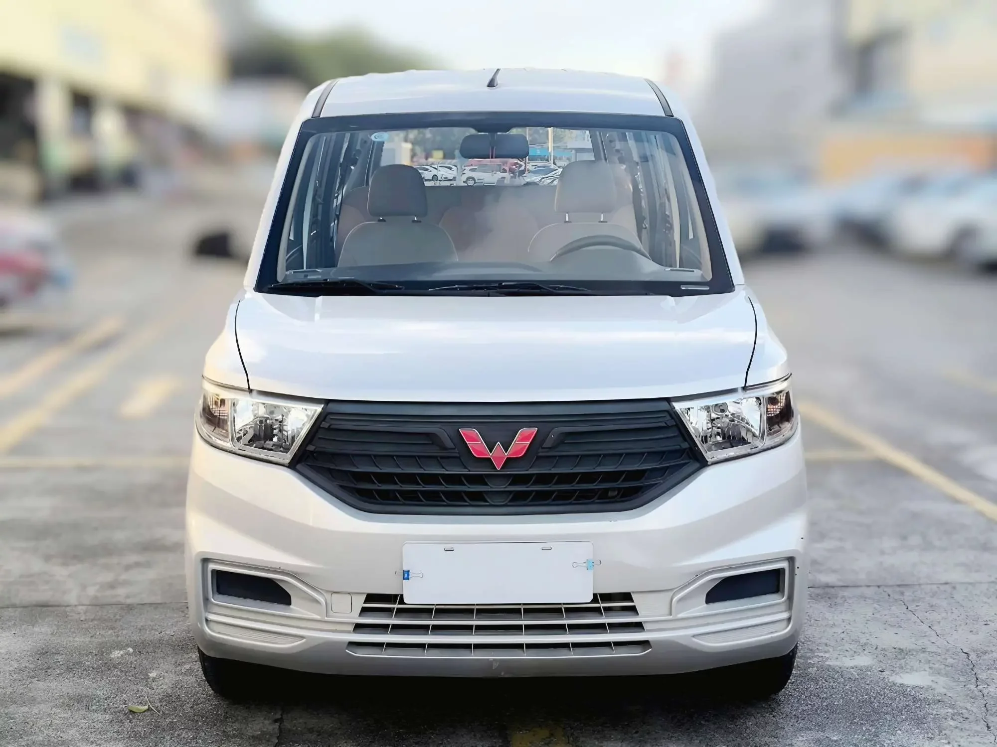 Wuling Hongguang V