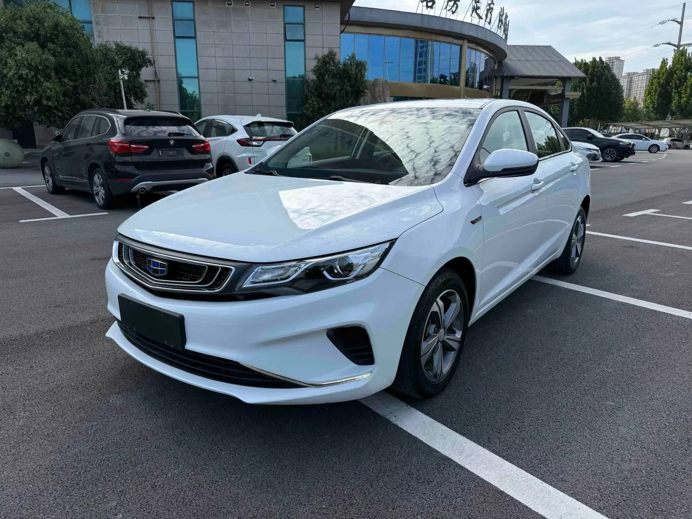 Geely Emgrand GL