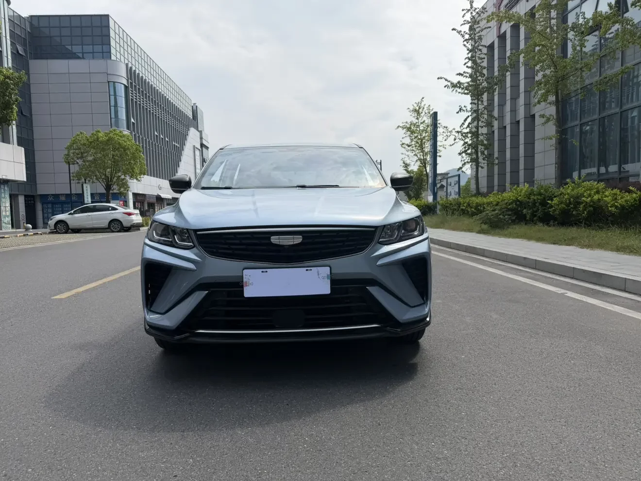 Geely Coolray SX11