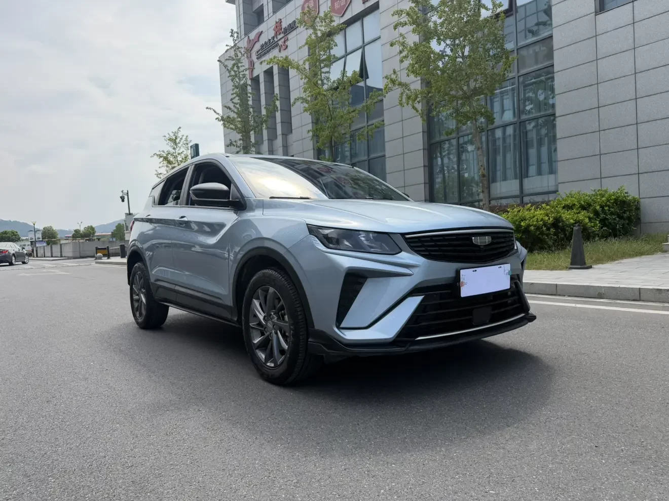 Geely Coolray SX11
