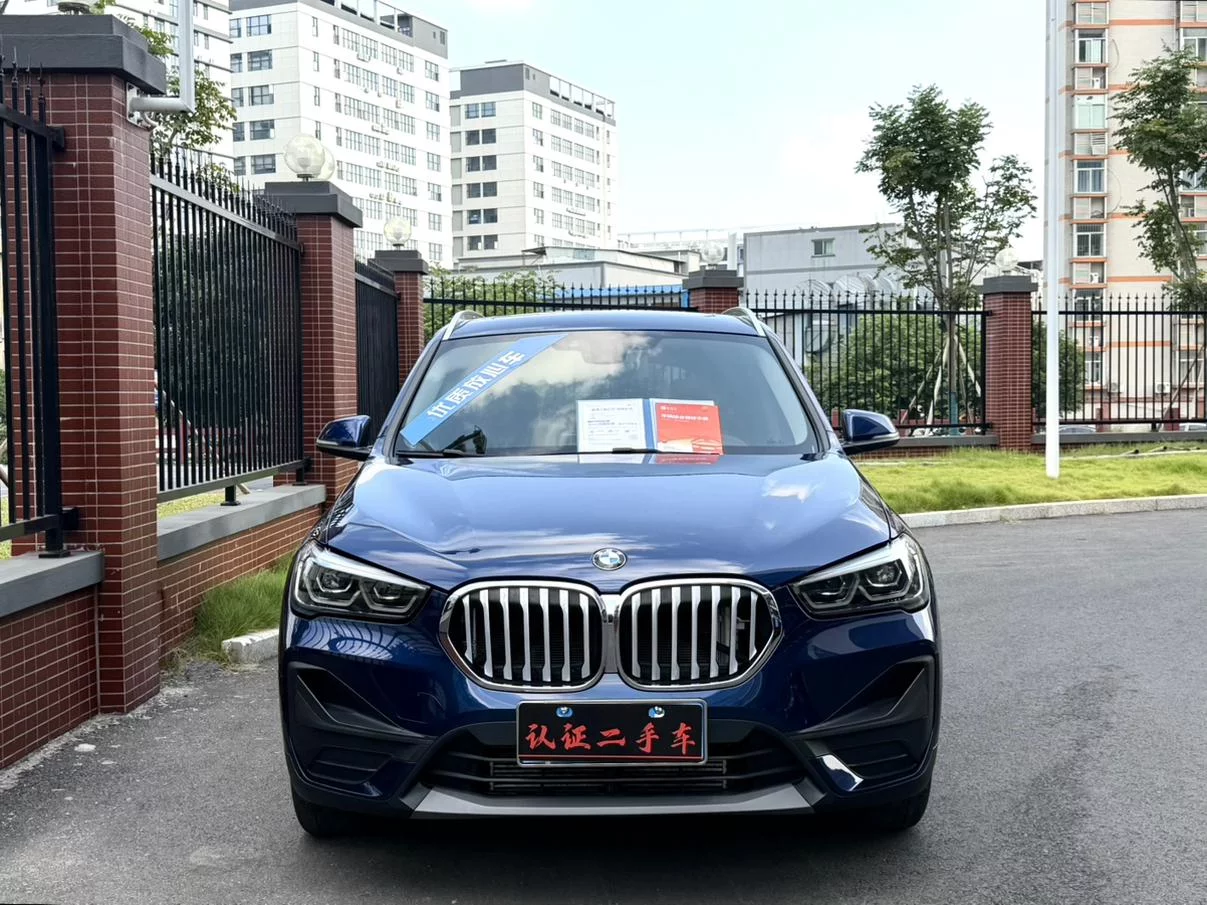 BMW X1