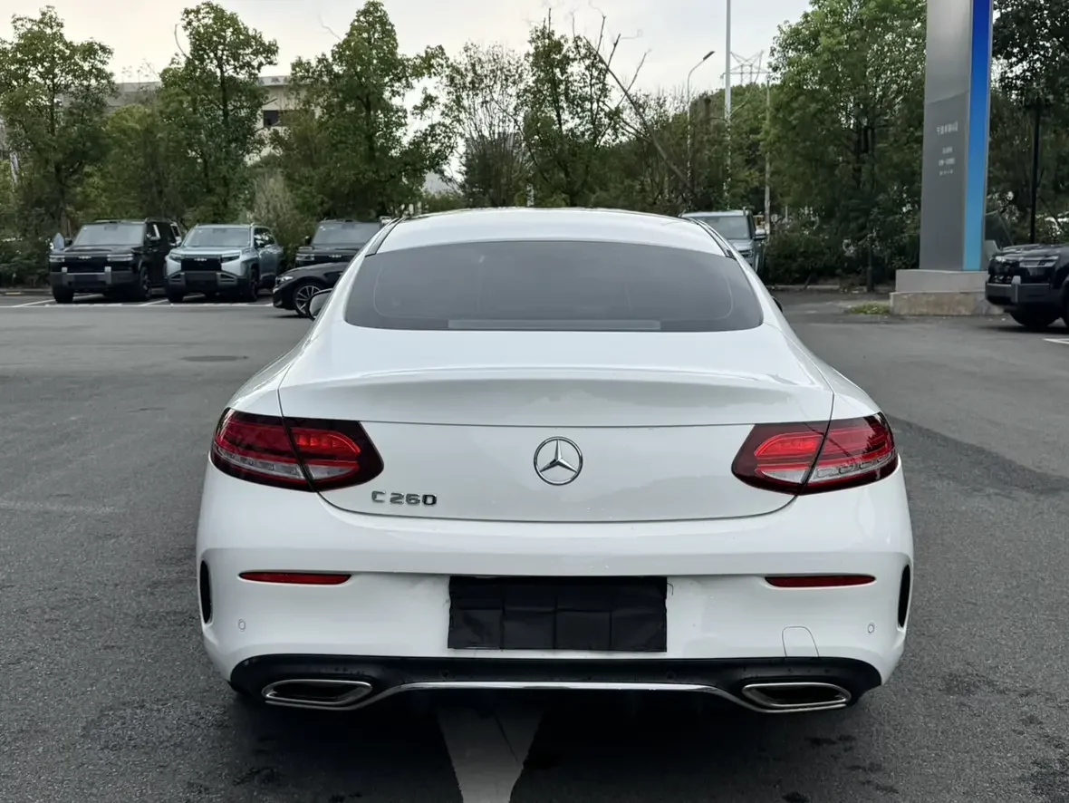 Mercedes-Benz C-Class