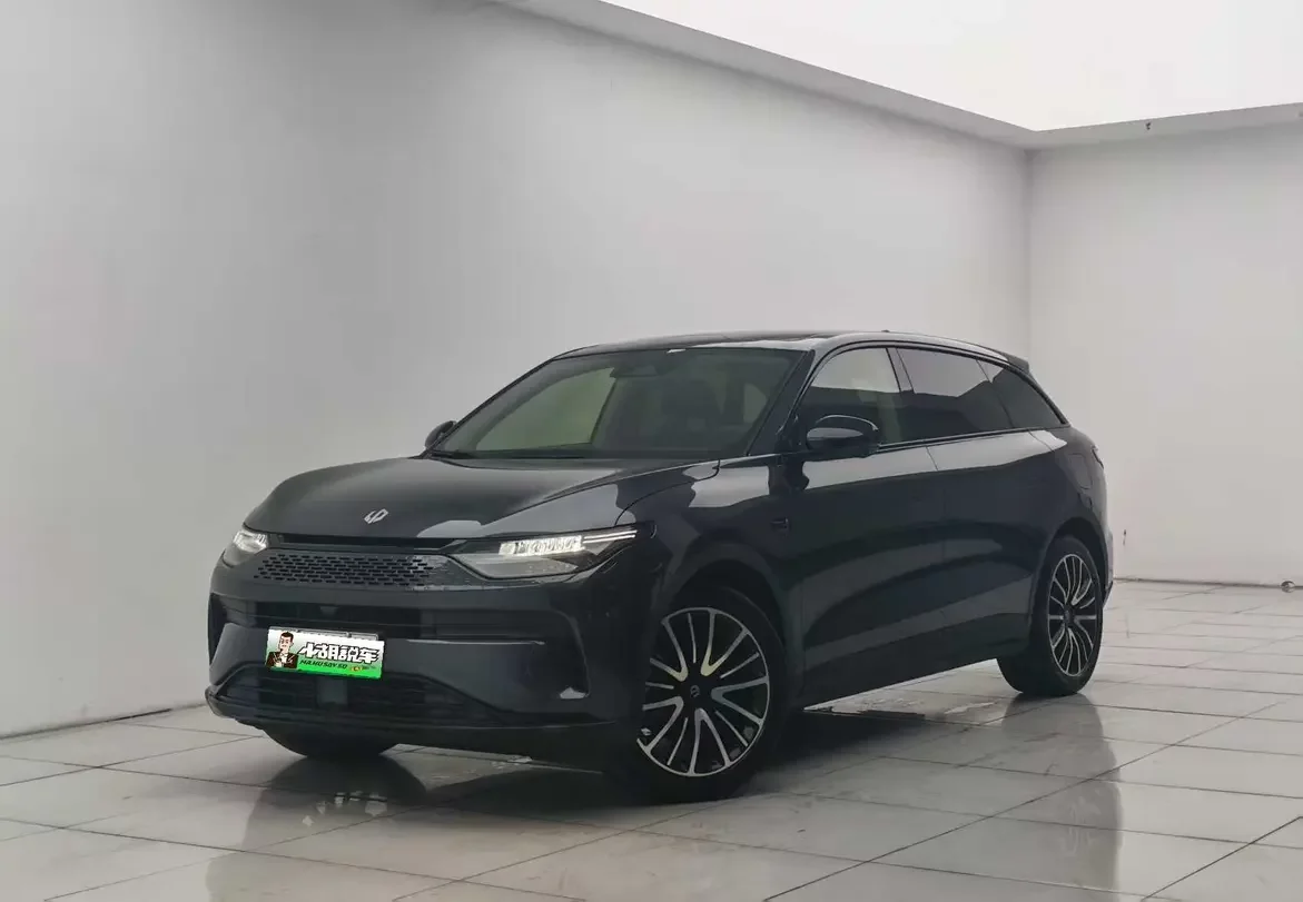 Leapmotor C11