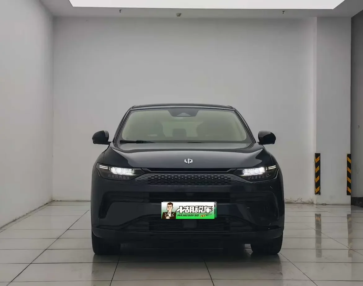 Leapmotor C11