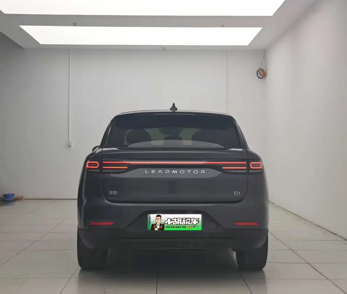 Leapmotor C11