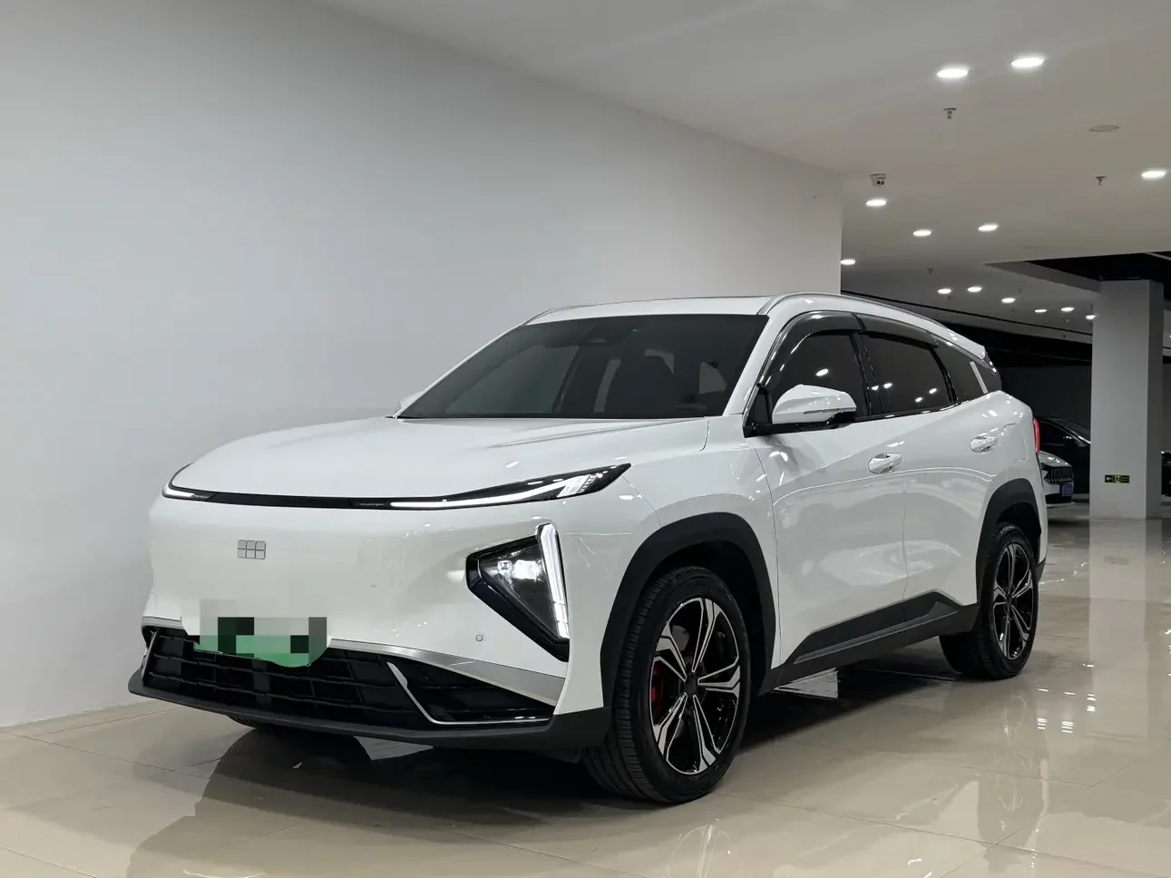 Geely Galaxy L7