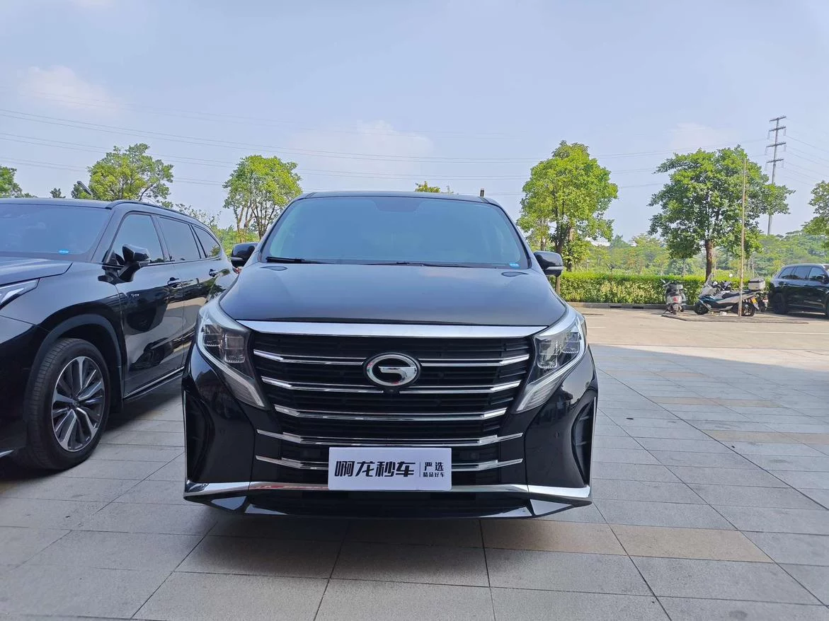 GAC Trumpchi M8