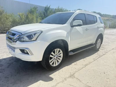 Isuzu mu-X Shepherd, 2021 — купить с доставкой из Китая