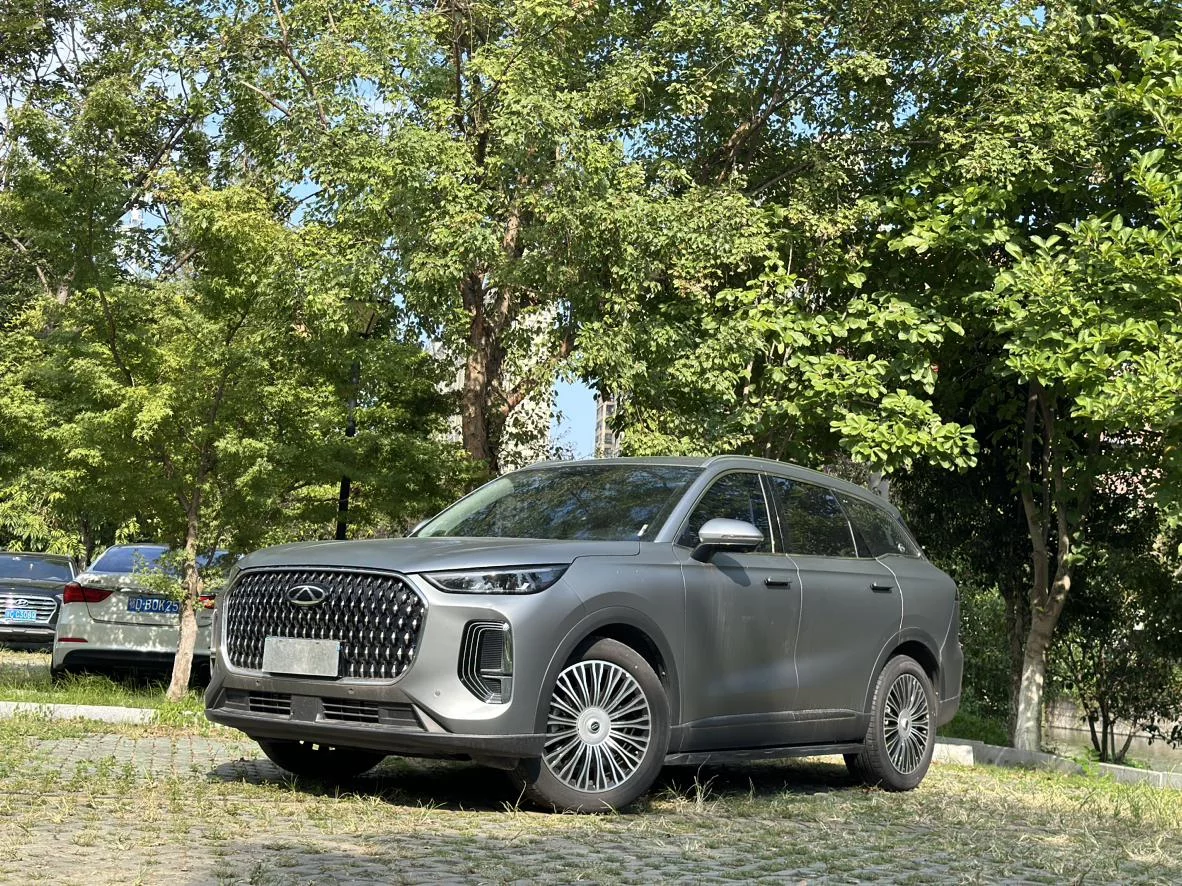 Chery Tiggo 8L