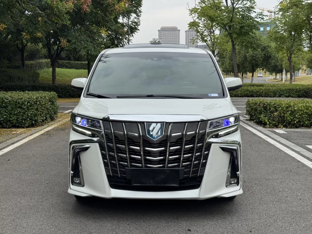 Toyota Crown Wellfire