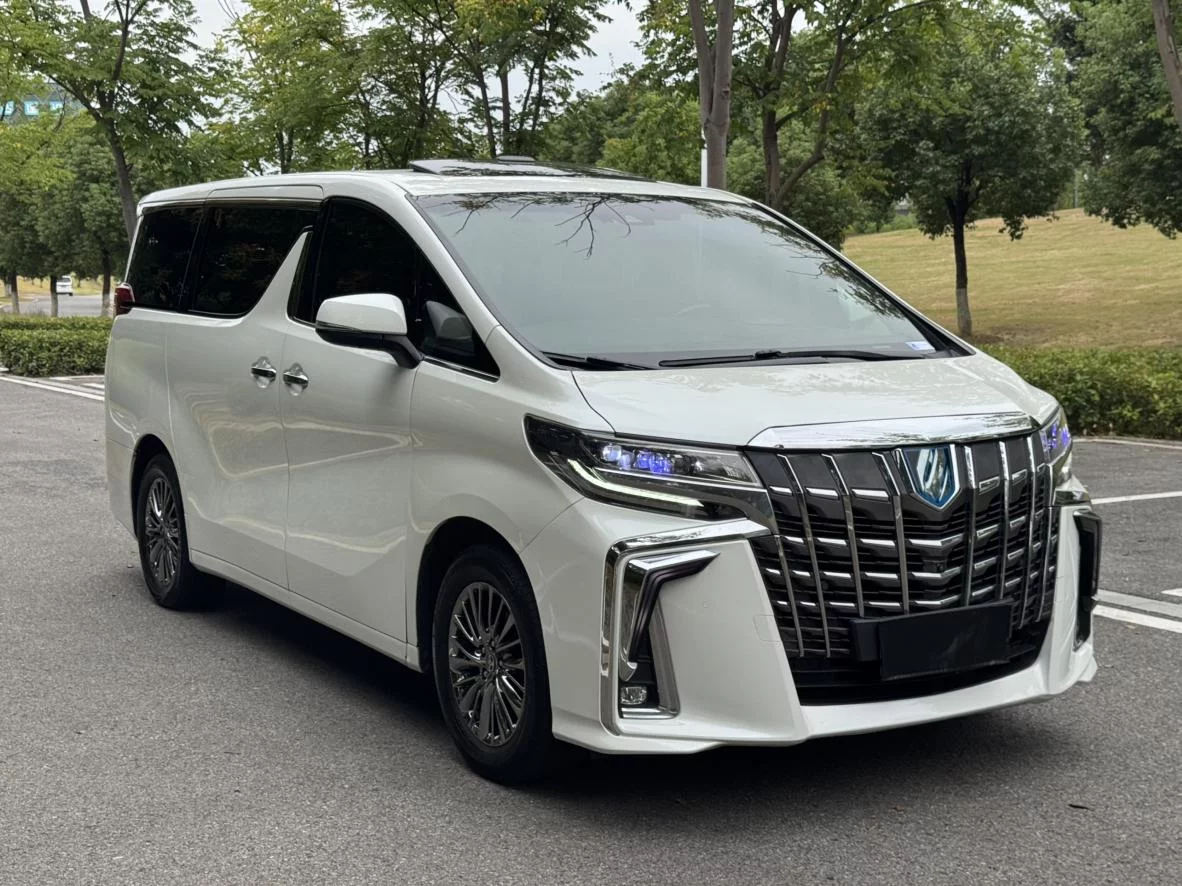 Toyota Crown Wellfire