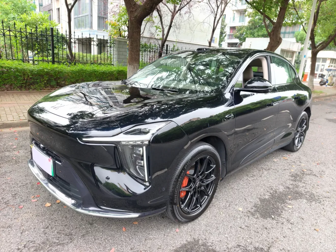 IM Motors Zhiji LS6