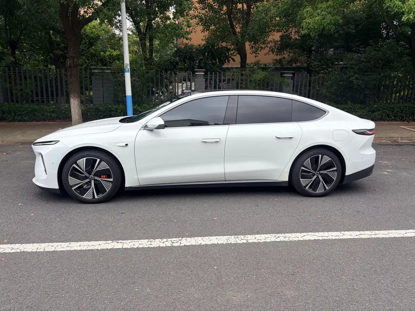 NIO ET7