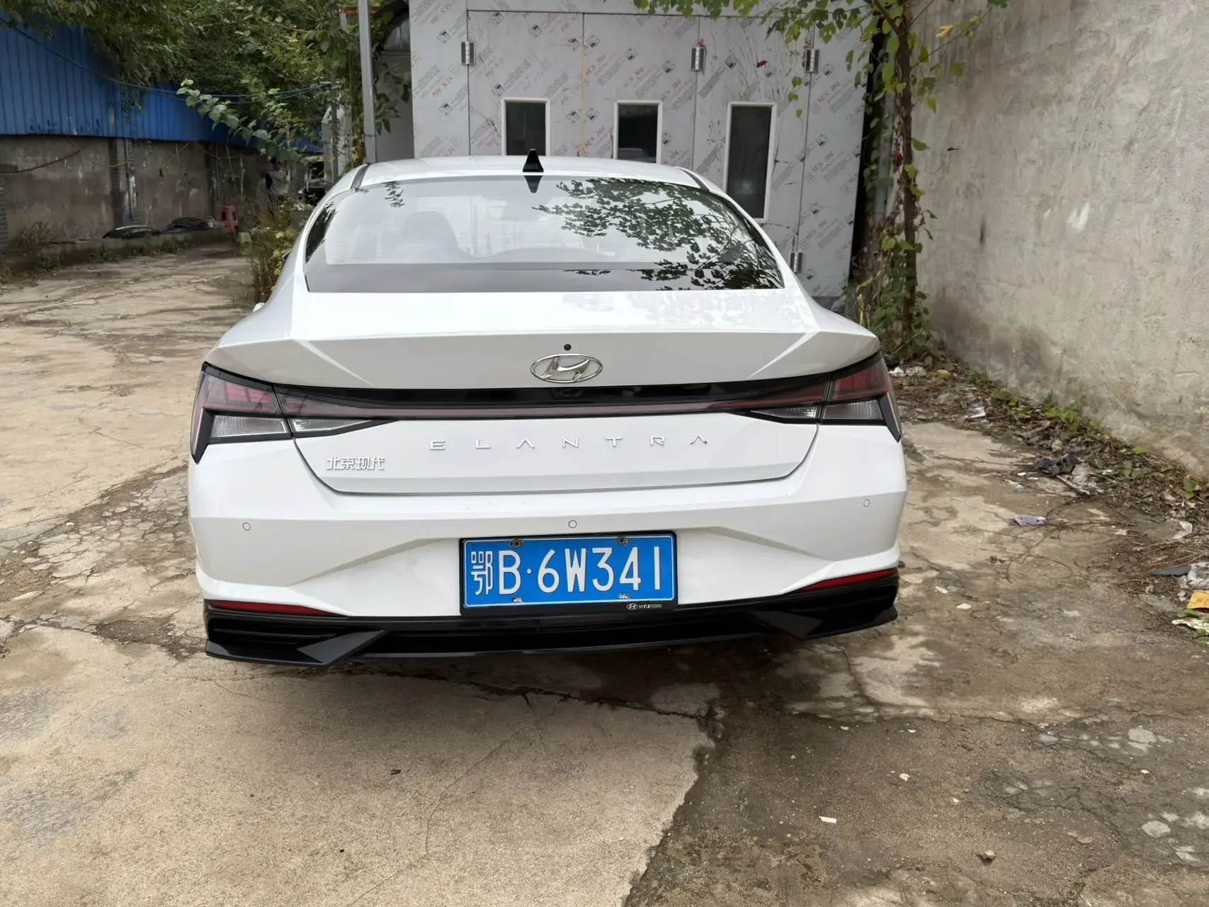 Hyundai Elantra