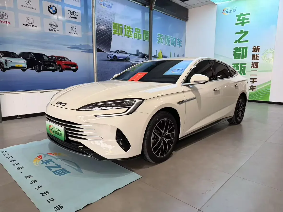 BYD Seal 07DM