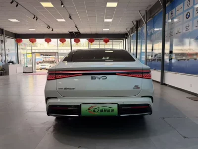 BYD Seal 07DM