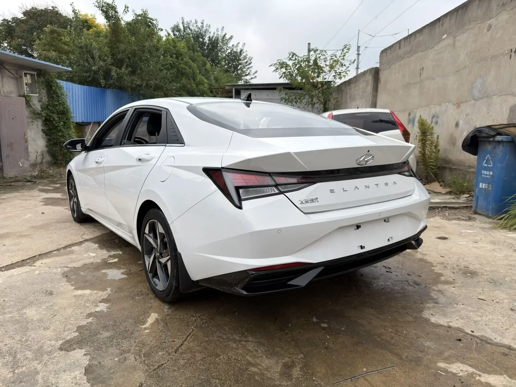 Hyundai Elantra