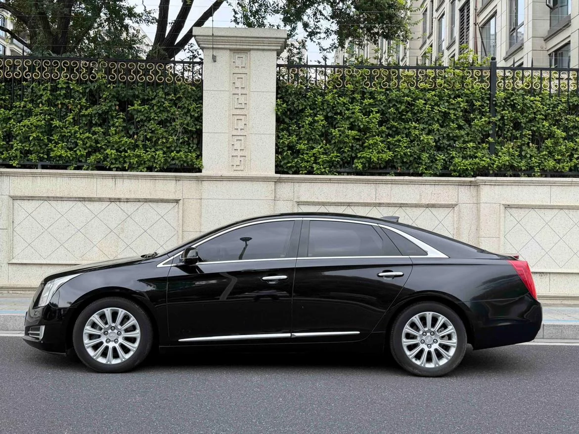 Cadillac XTS