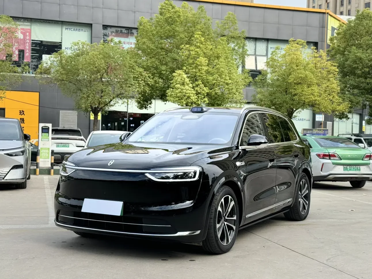 AITO M7