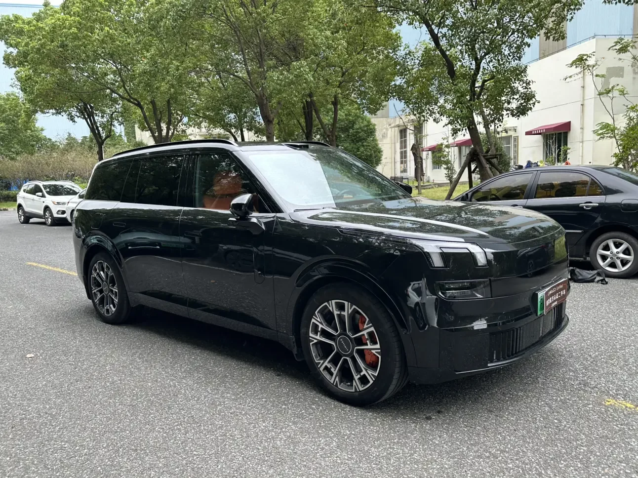 Lynk & Co 900