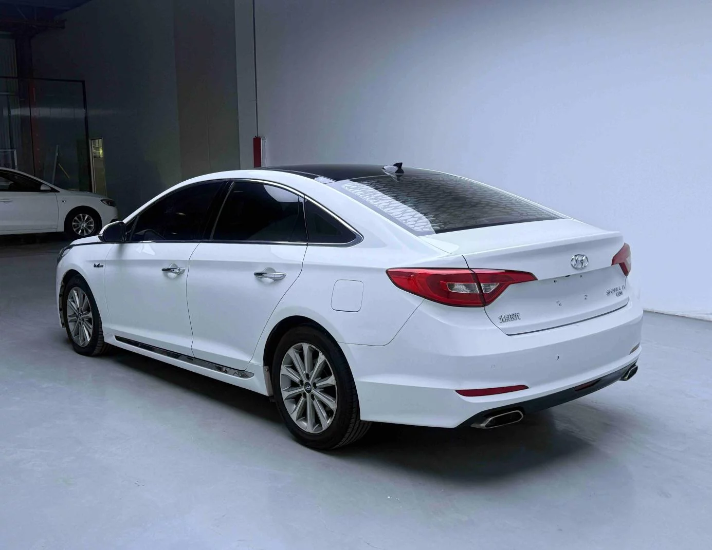 Hyundai sonata nine