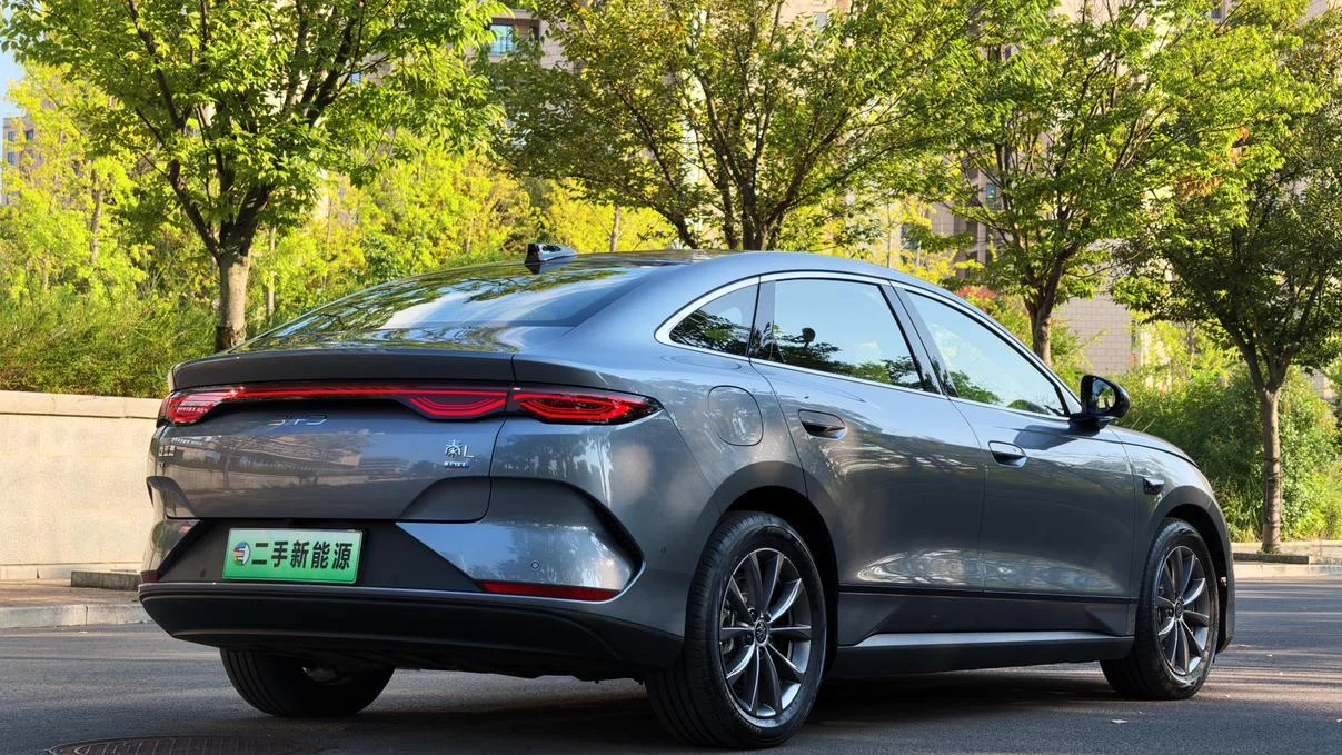 BYD Qin L EV