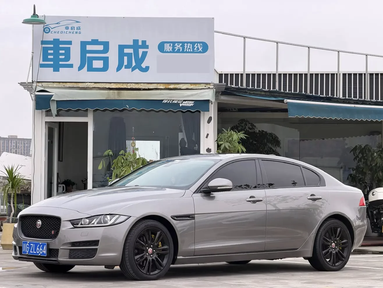 Jaguar XEL