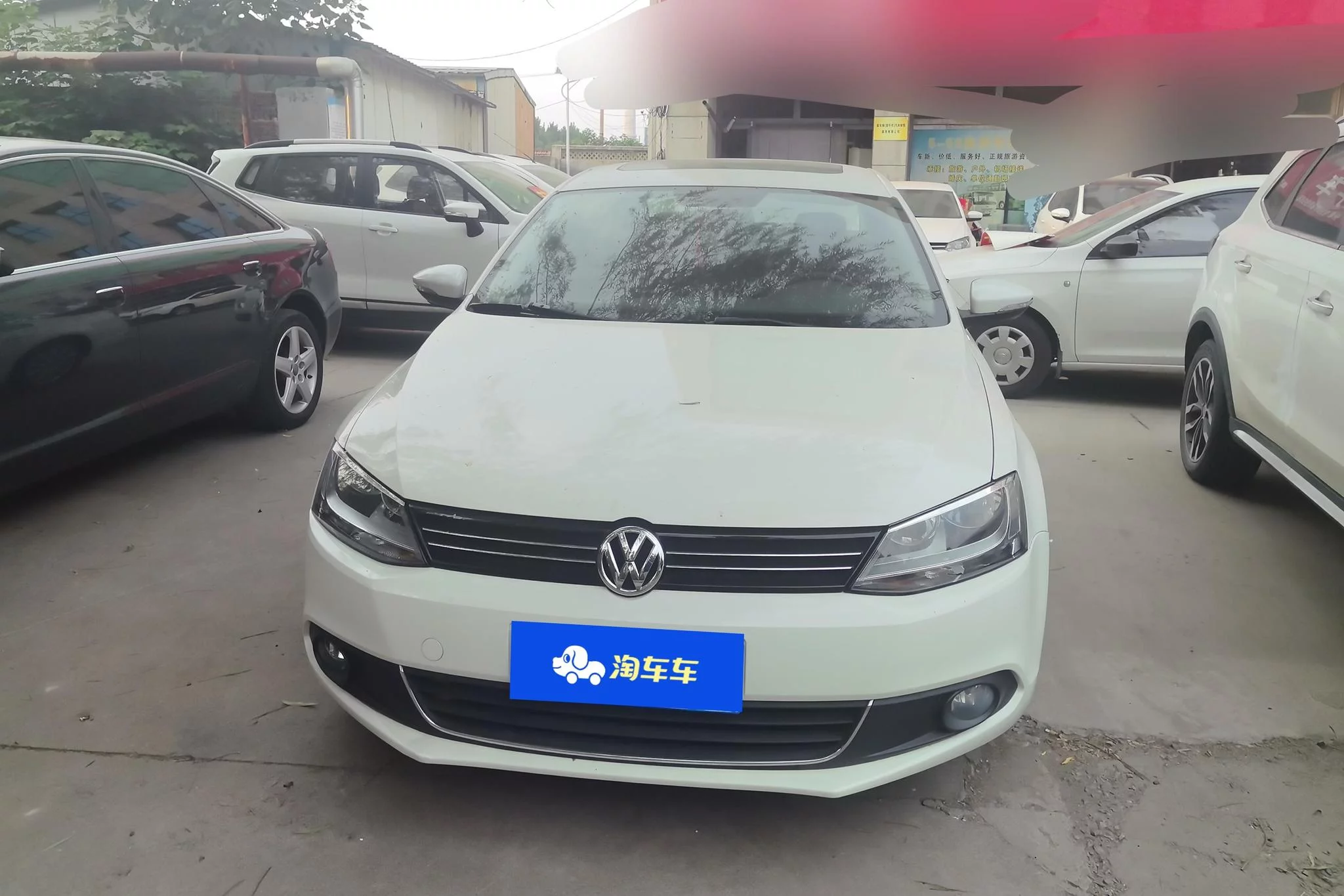 Volkswagen Sagitar